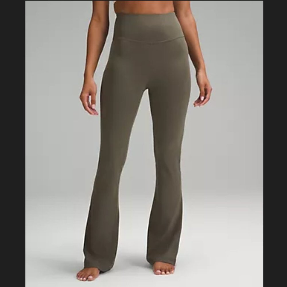 Lululemon Groove Super-High-Rise Flared Pant